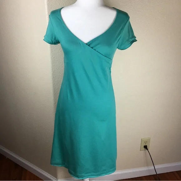 prana green dress Maggie Maxi Dress in Green Silk Crepe de Chine main image 0